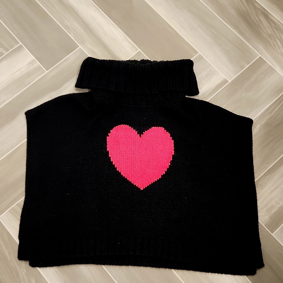 Carter's Poncho💗 - Picture 2 of 5